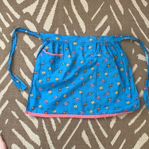 Vintage Handmade Half Apron Wrapped Candy Pattern - Picture 11 of 17